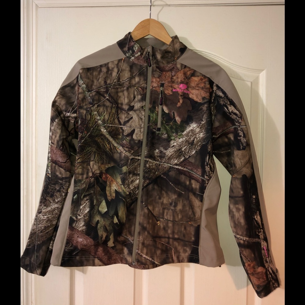 Mossy Oak Camouflage women’s casual jacket